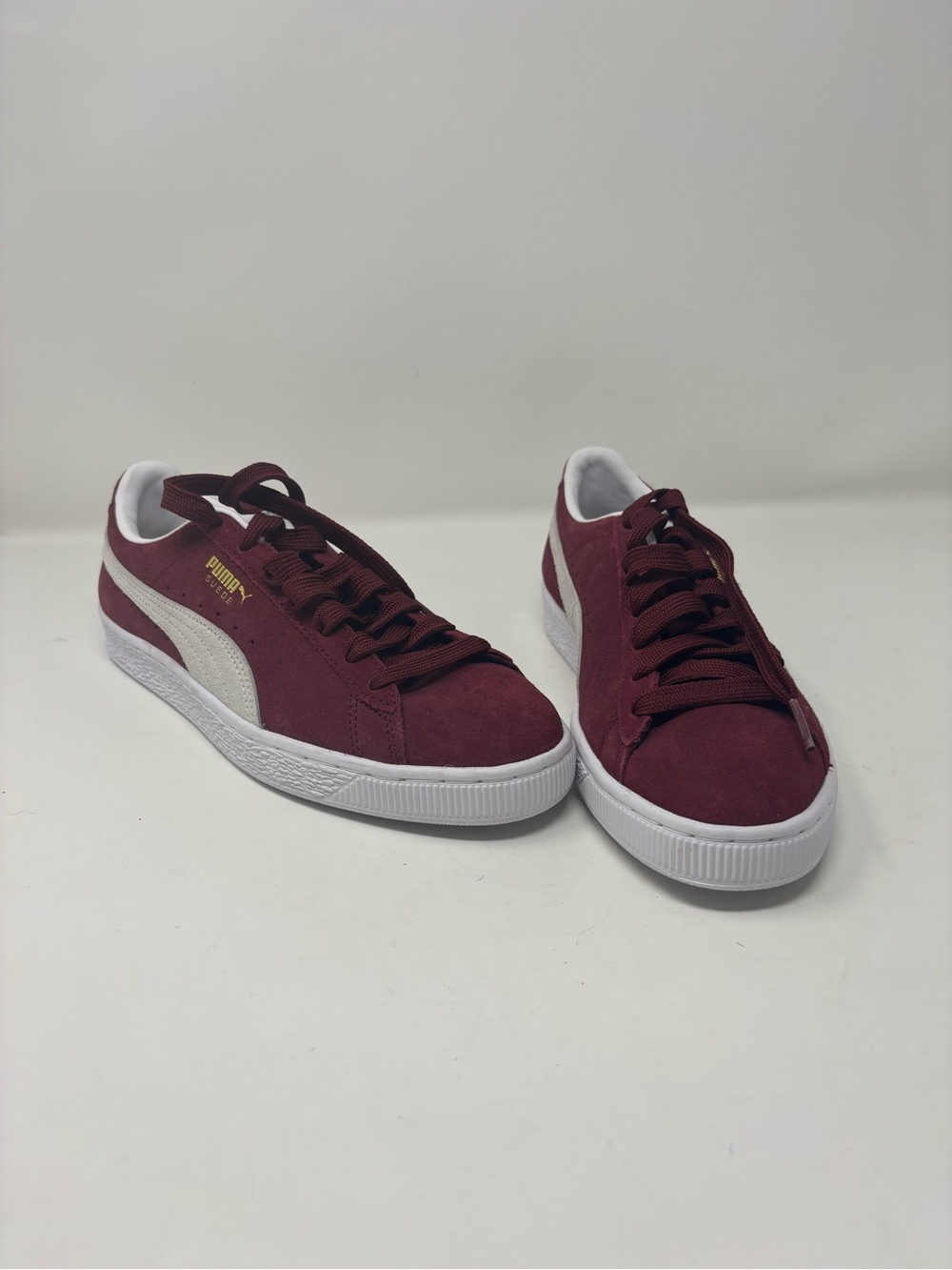 Puma Men's Low-Top Sneakers in Burgundy and White Sz 7